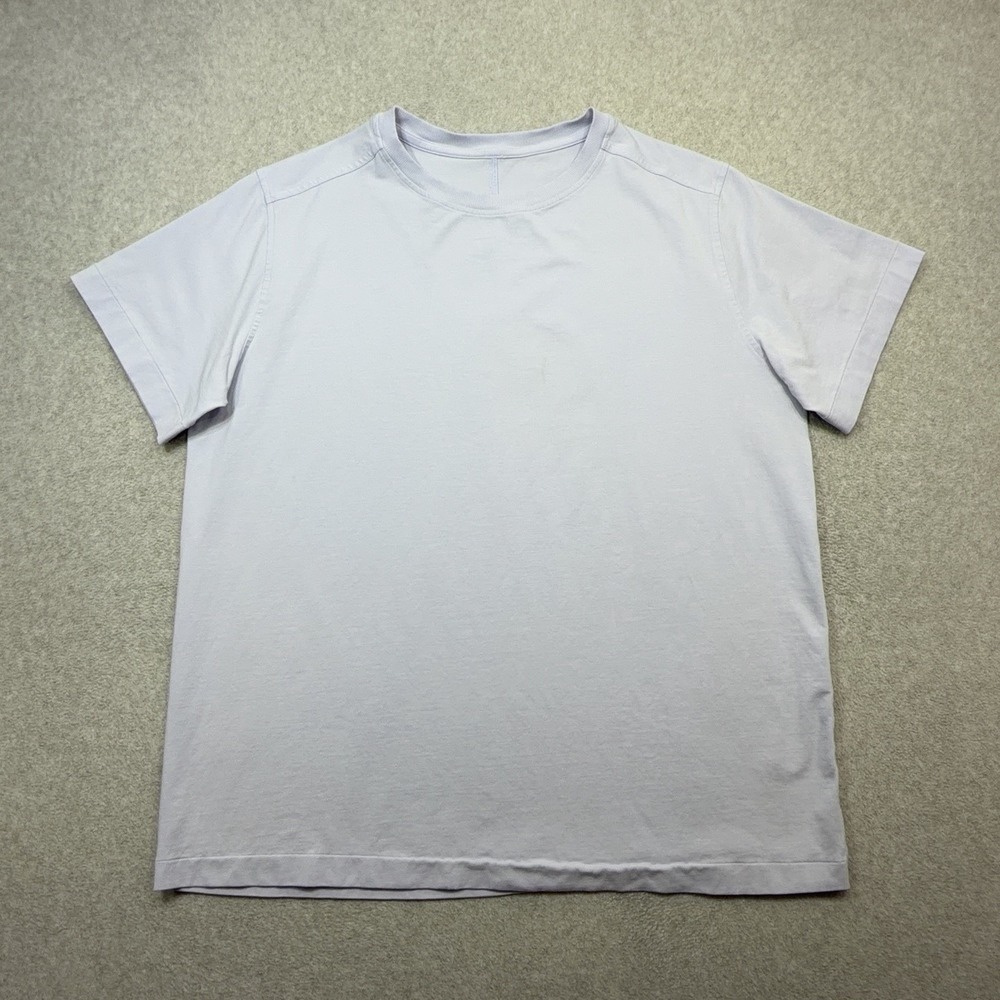 Lululemon Shirt Men XL Lavender Short Sleeve Cotton Stretch Athletic Embroidered